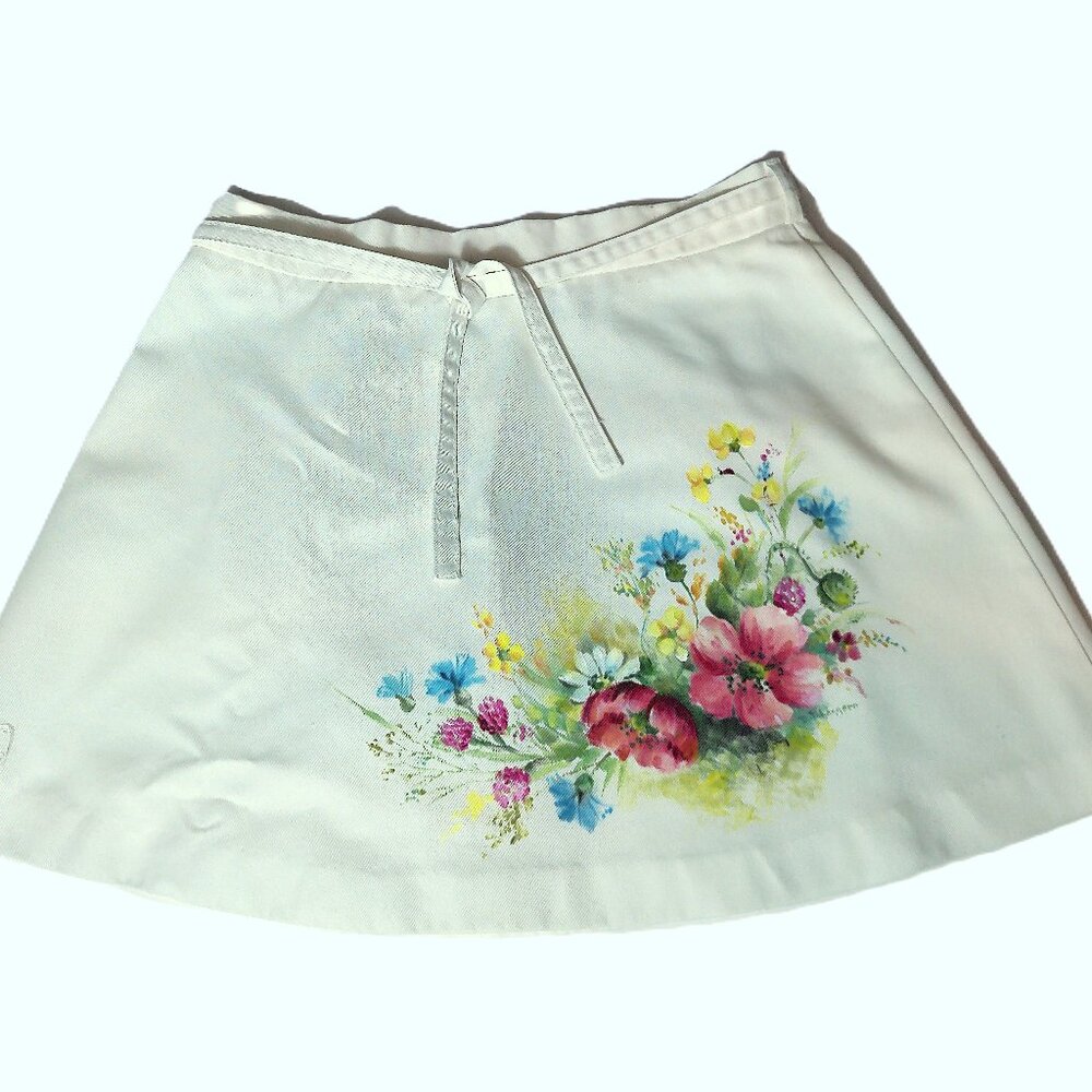 Vintage 1960-1970s Tennis Skirt by Howard Head size 10 floral wrap miniskirt